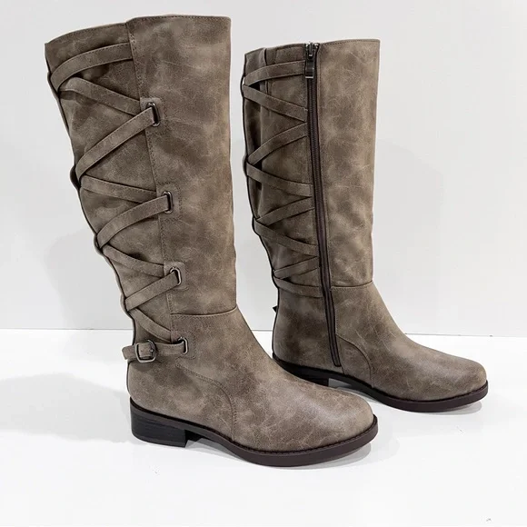 Journee Collection Carly Tall Riding Boots Strap Detail Taupe Wide Calf 6.5 NEW - Picture 4 of 16